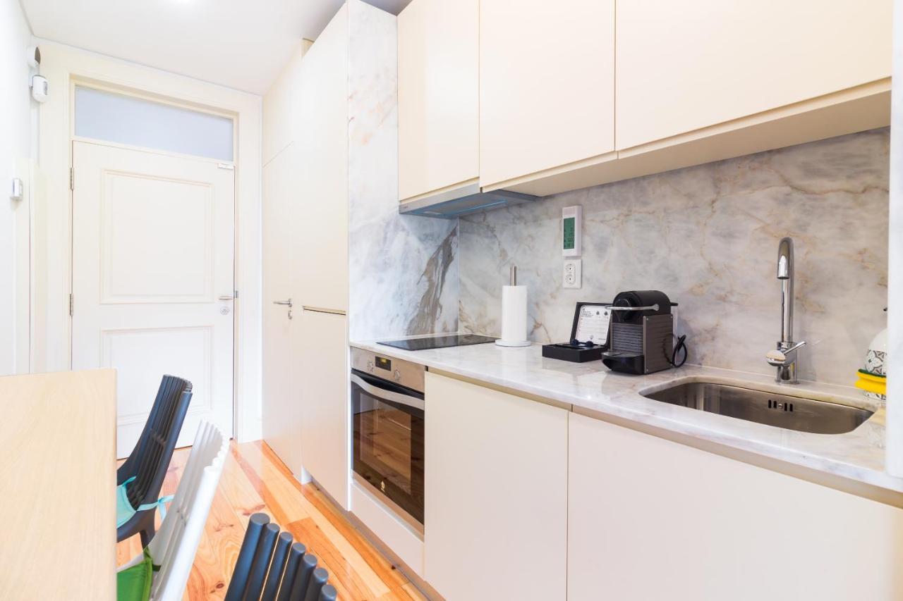 דירות Oporto Near Trindade Garden View 2 מראה חיצוני תמונה